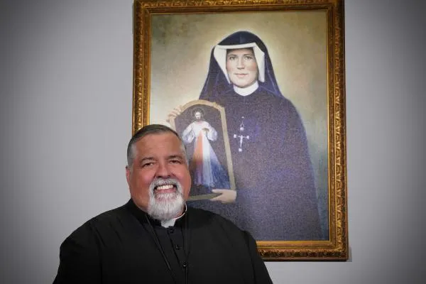 https://prayforsouls.org/sites/default/files/field/image/father_dan_cambra.jpg